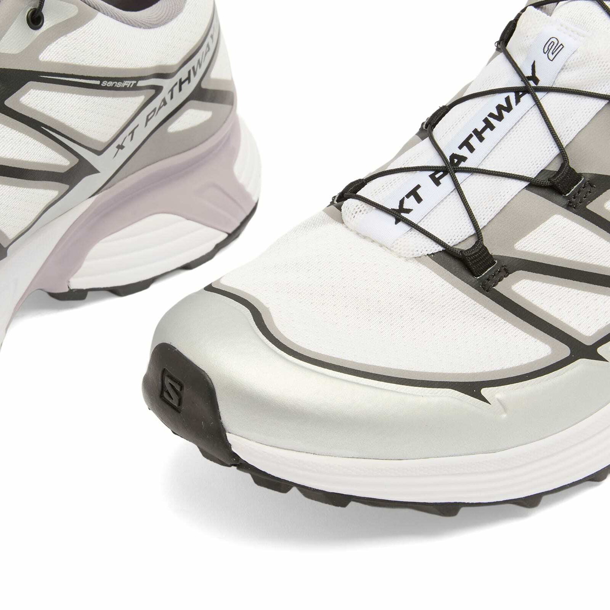 Salomon XT-PATHWAY 2 Sneaker in White/Silver/Nirvana