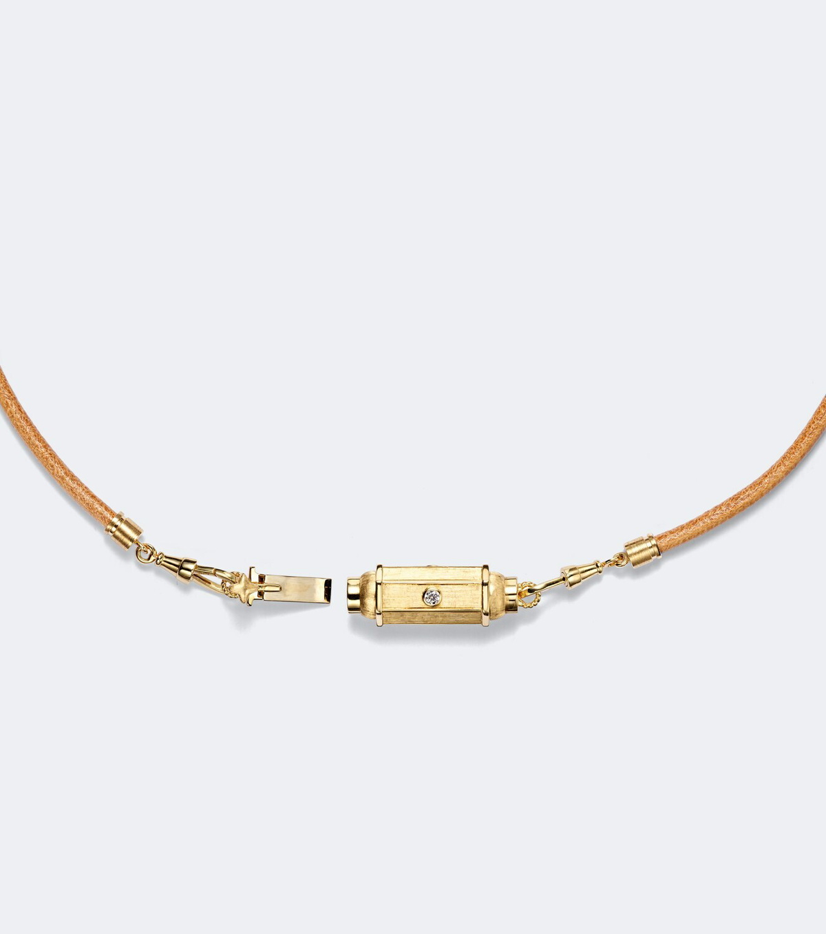 Marie Lichtenberg 18kt gold and leather pendant necklace with diamonds