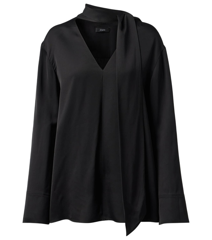 Photo: Joseph Scarf-detail silk blouse