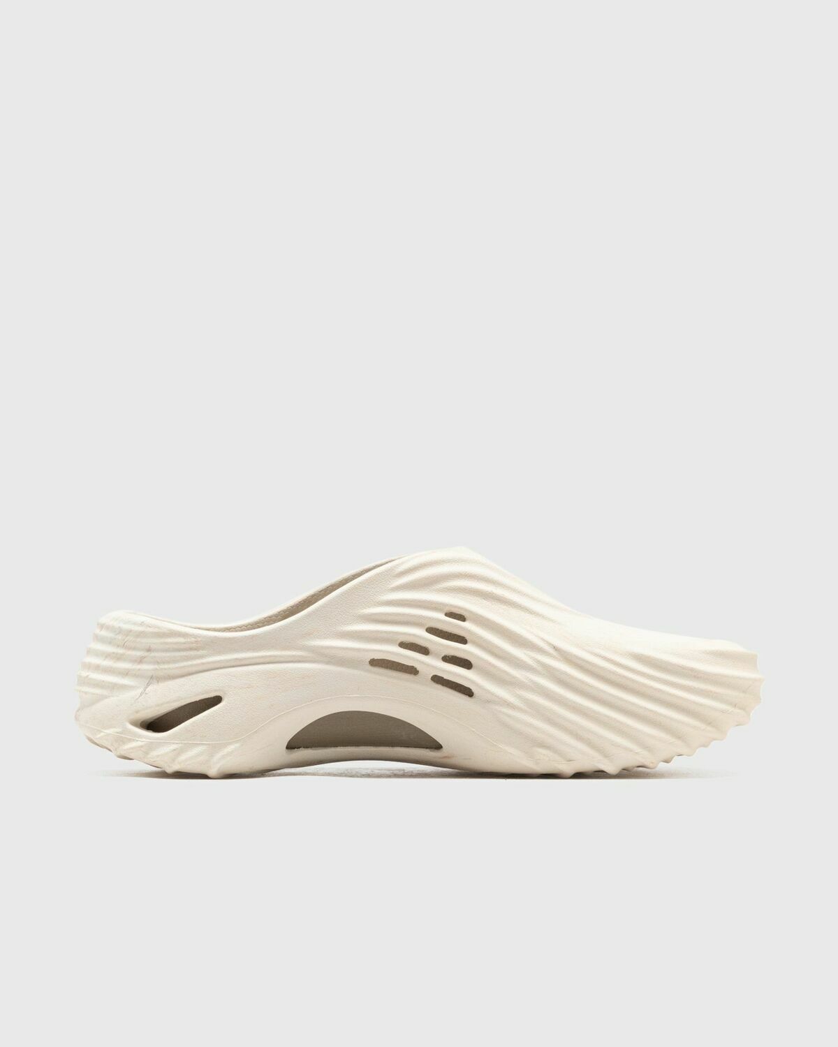 Crocs Echo Wave Beige Mens Sandals & Slide