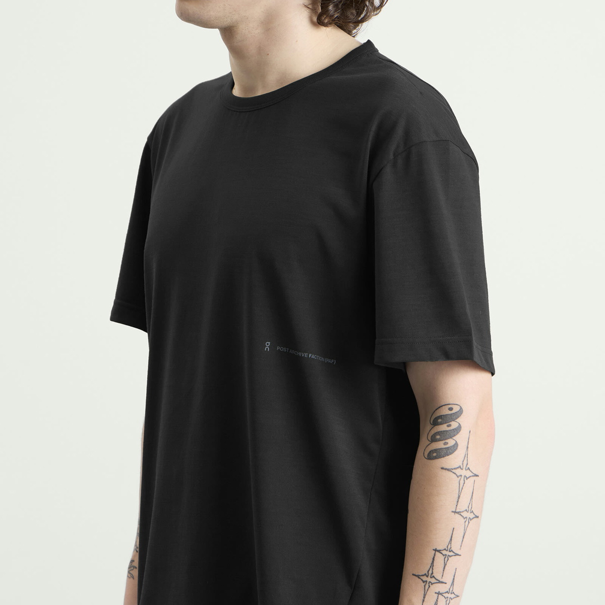 ON Men's x PAF Running T-Shirt in Black