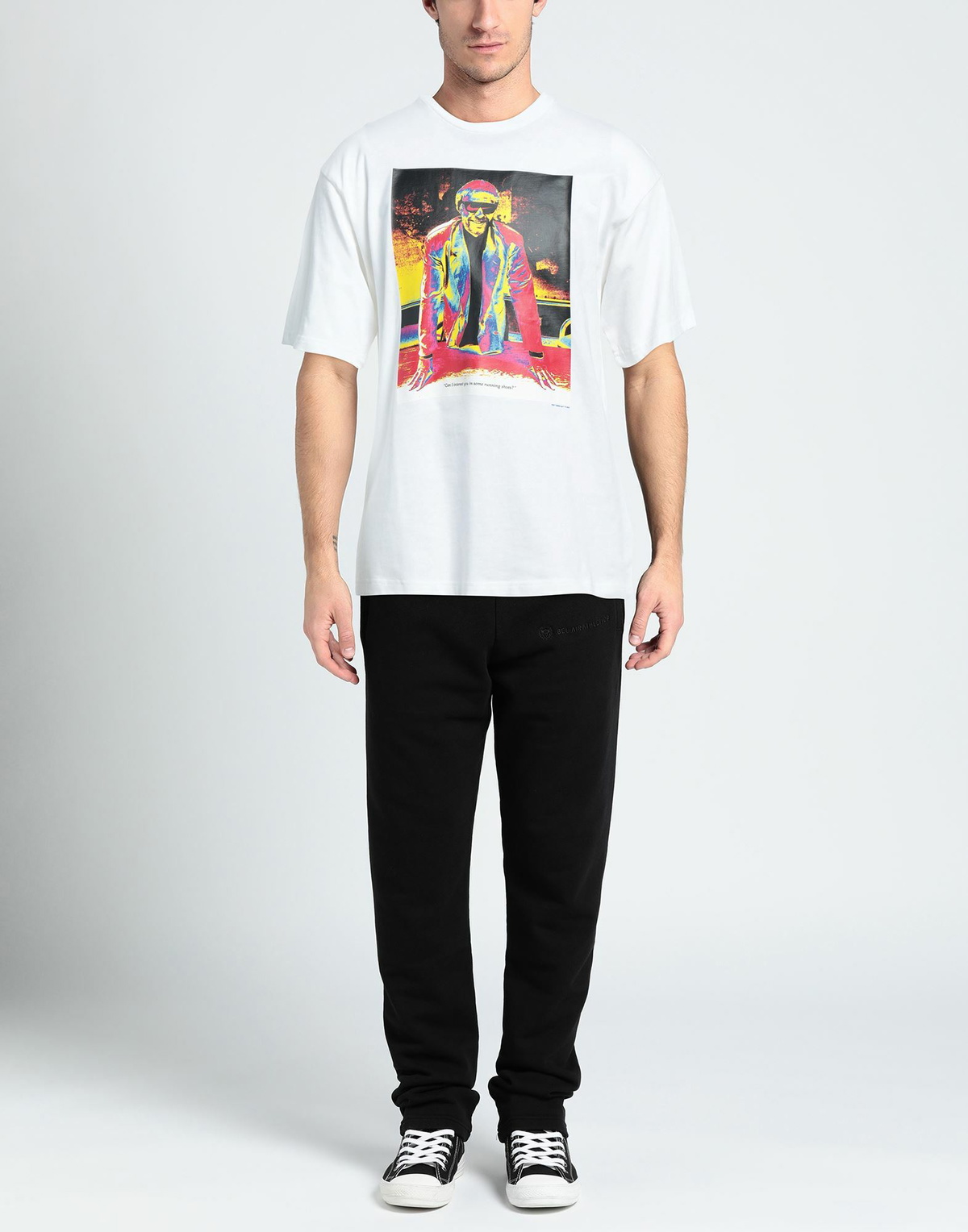 Nike Mens T-shirt in Off white