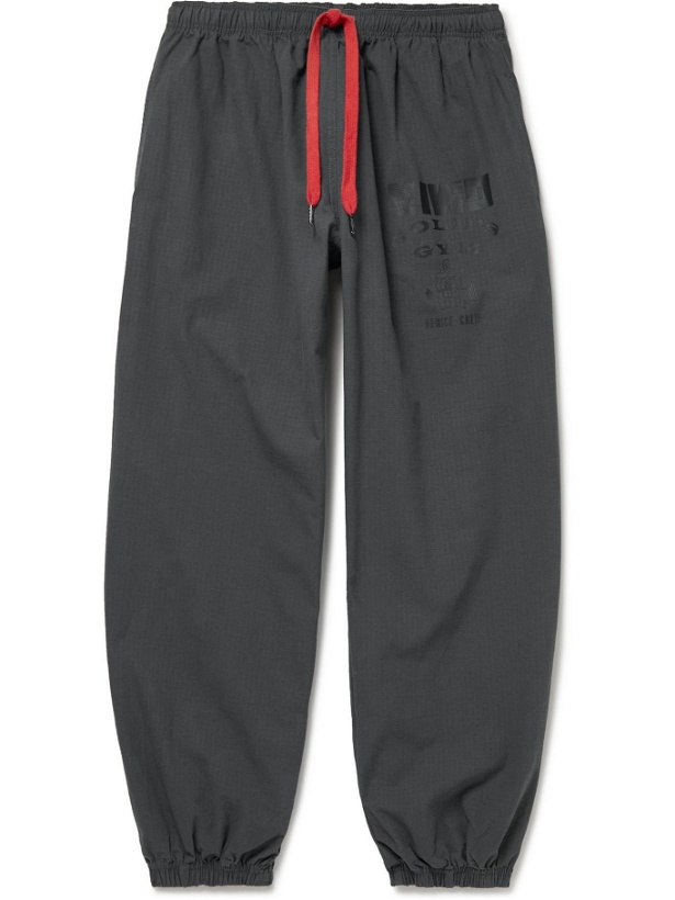 Photo: Y,IWO - Gold's Gym Tapered Logo-Print Cotton-Ripstop Track Pants - Gray