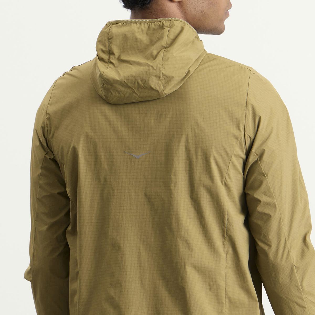 HOKA ONE ONE Men's Skyflow Wind Jacket in Caraway Seed