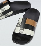 Burberry - Furley checked slides
