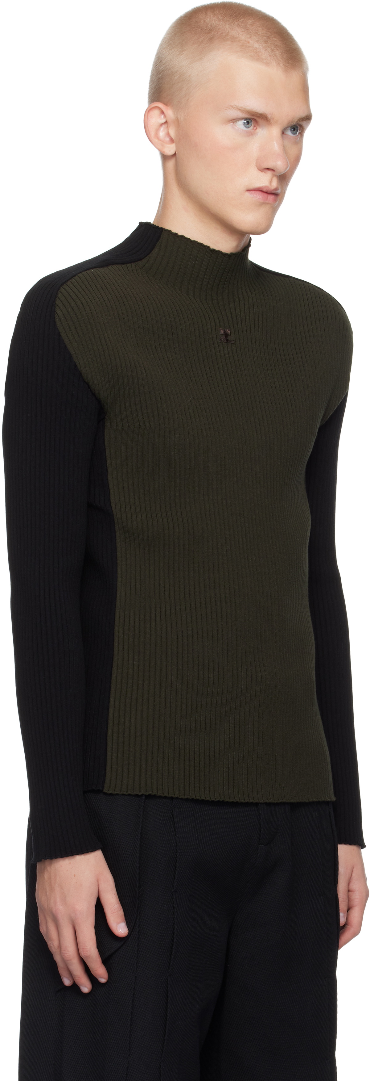 Contrast Detail Turtleneck Top