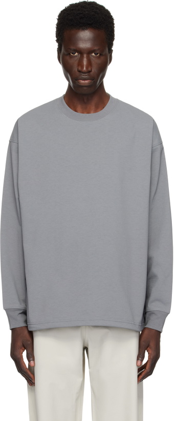 Photo: DAIWA PIER39 Gray Tech Crew Neck T-shirt