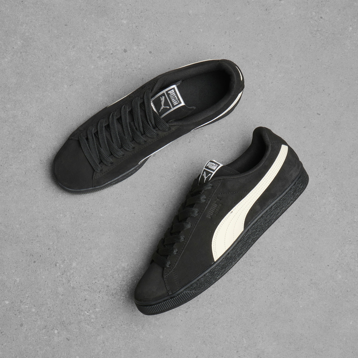 Puma Men's Suede Sneaker in Midnight Navy/Alpine Snow