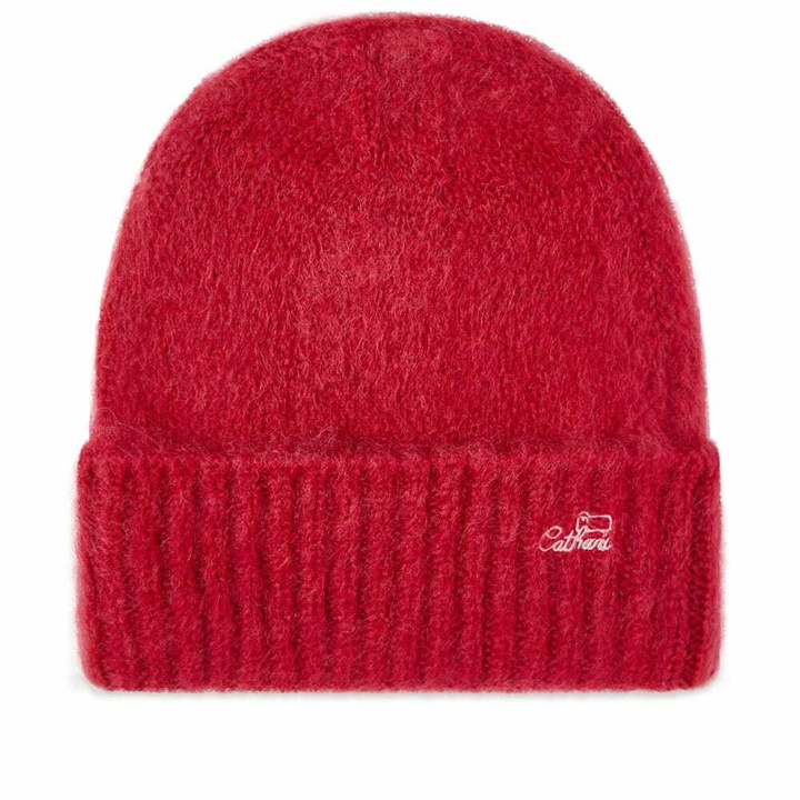Photo: Daniëlle Cathari Women's x Woolrich Hairy Beanie in Cherry Red/Pink