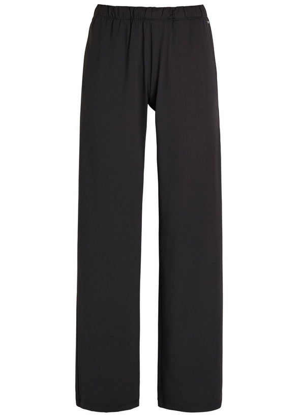Photo: Vuori Halo Modern Straight-leg Jersey Sweatpants Black