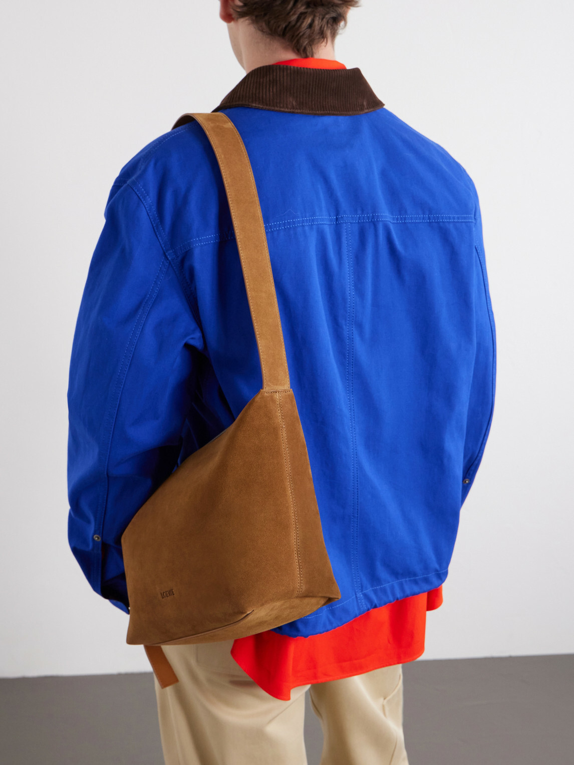 LOEWE - Loop Medium Logo-Debossed Leather Messenger Bag