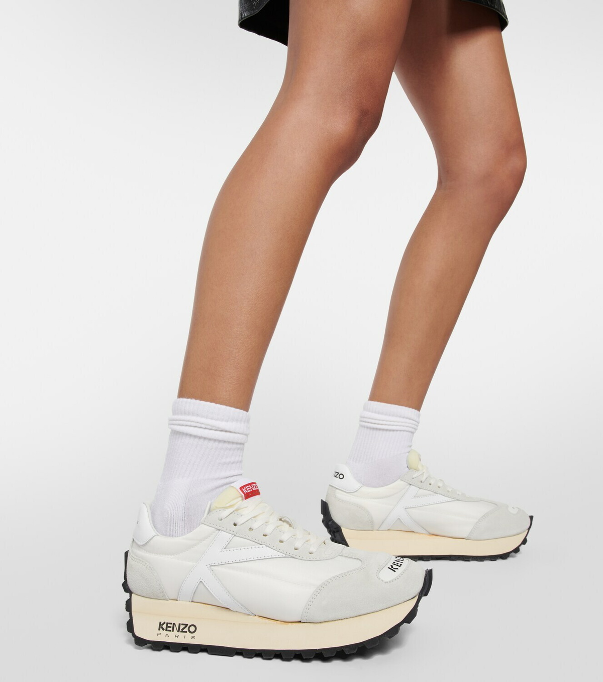 【Kenzo】 Kenzosmile Runスエードスニーカー Kenzo Kenzosmile Run suede sneakers Kenzo