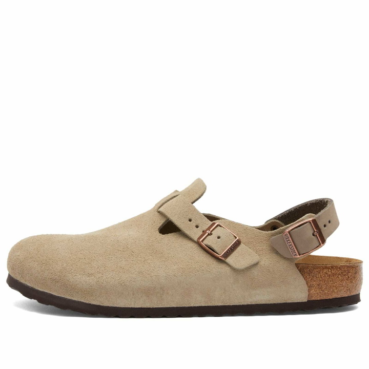 Photo: Birkenstock Tokio in Taupe Suede