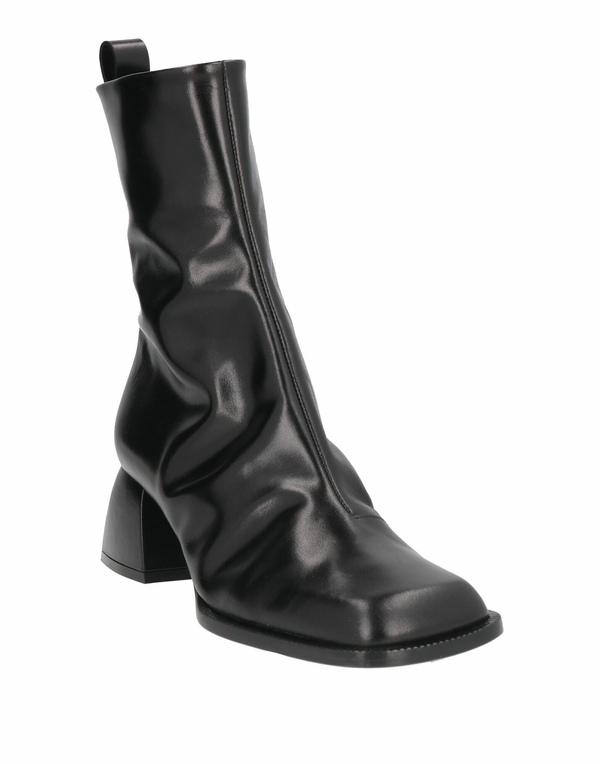 Nodaleto Womens Ankle boots in Black