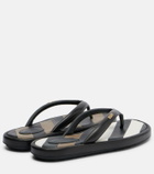 Tod's Leather thong sandals