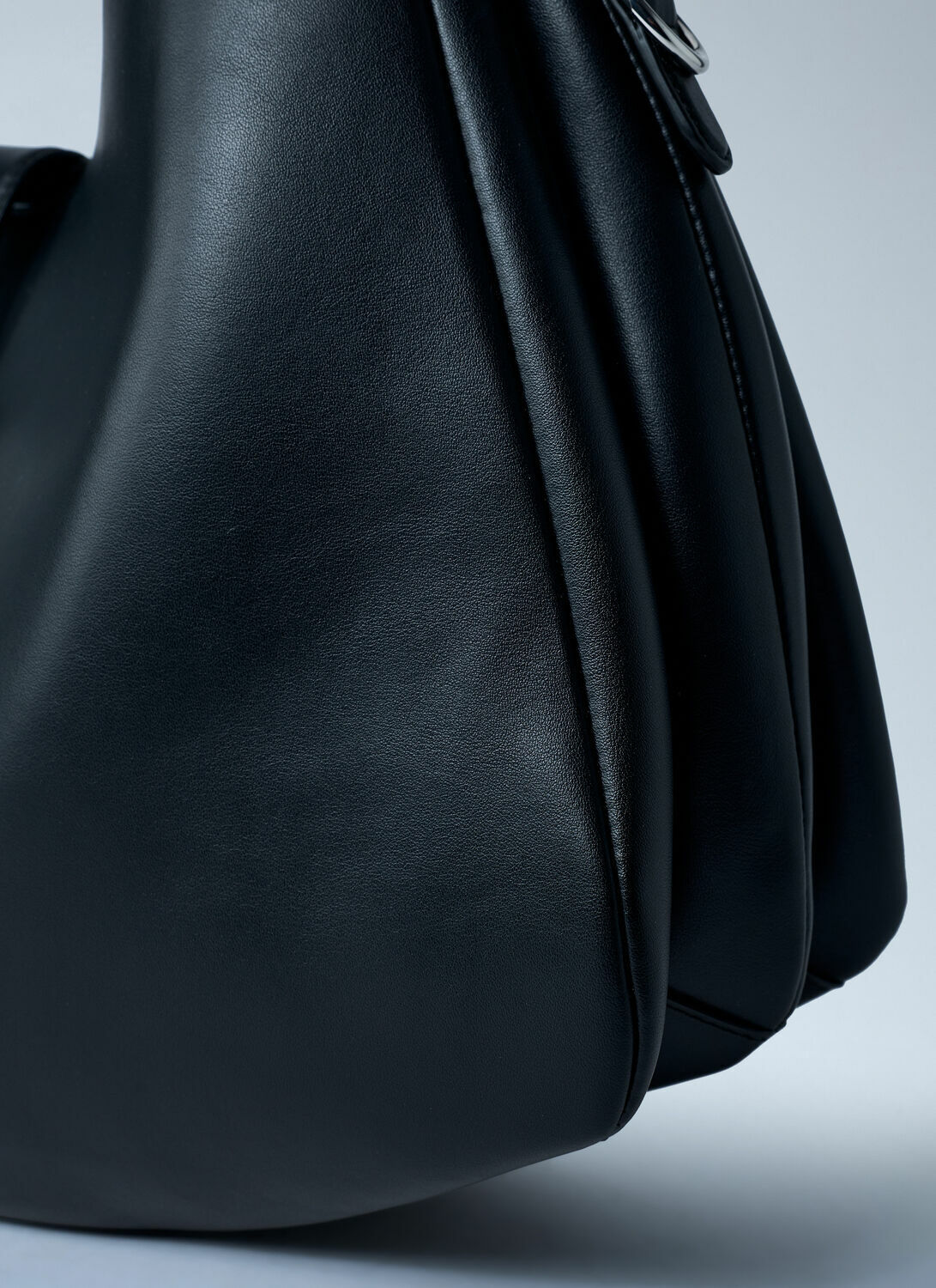 GANNI Large Kat Shoulder Bag