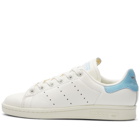 Adidas Stan Smith Sneakers in Core White/Preloved Blue