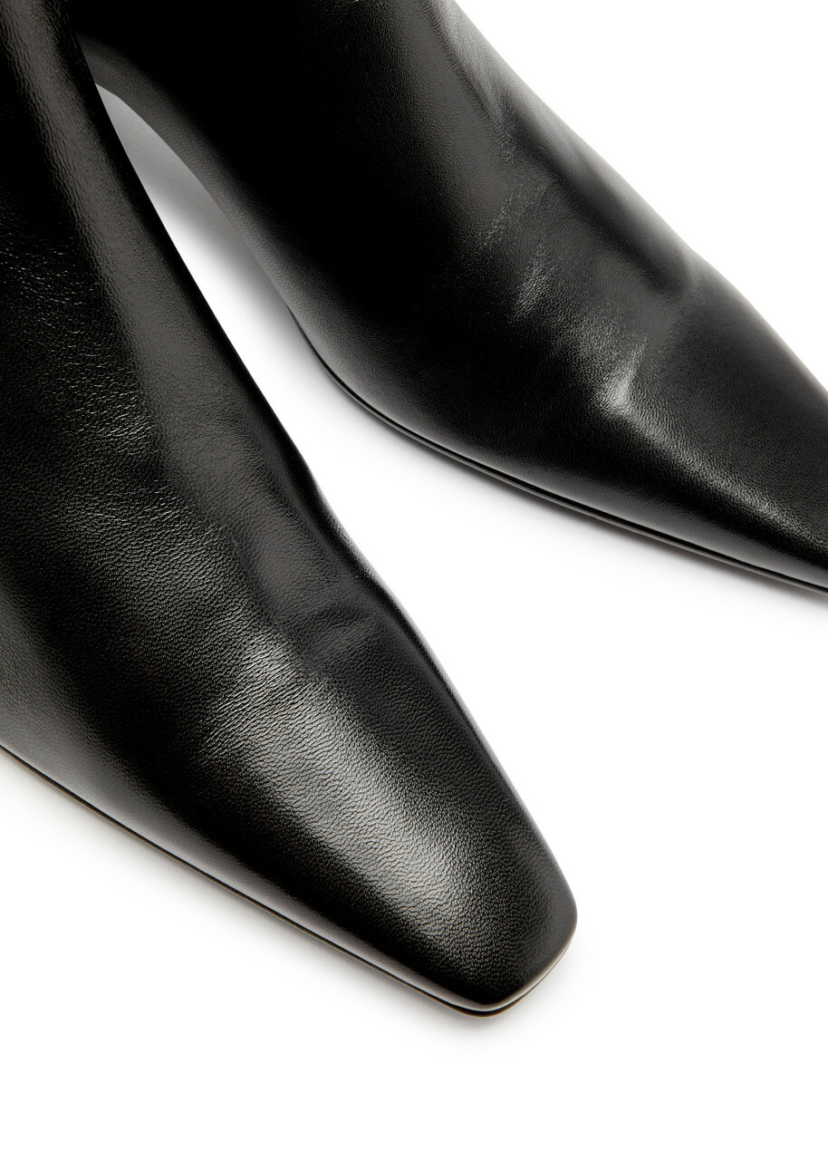 Saint Laurent Rainer 55 Leather Chelsea Boots Black Saint Saint Laurent Rainer 55 Leather Chelsea Boots Black Saint