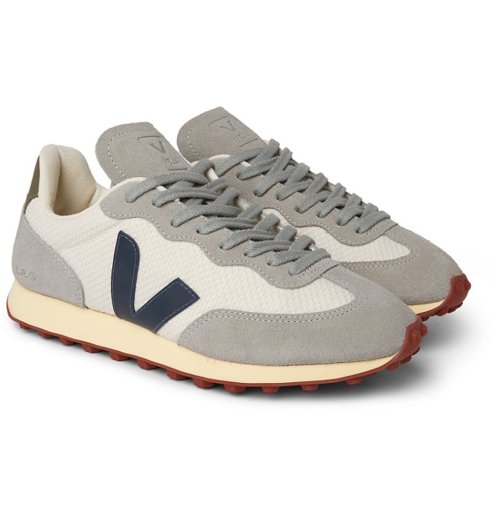 Photo: Veja - Rio Branco Leather and Rubber-Trimmed Hexamesh and Suede Sneakers - Gray