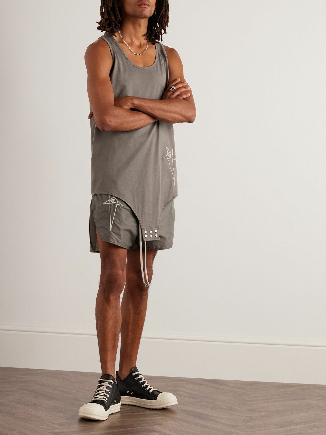 新作 Rick Owens × Champion Dolphin ショートパンツ Rick Owens - Champion Dolphin Straight-Leg Embroidered