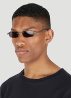 H40 Sunglasses in Black