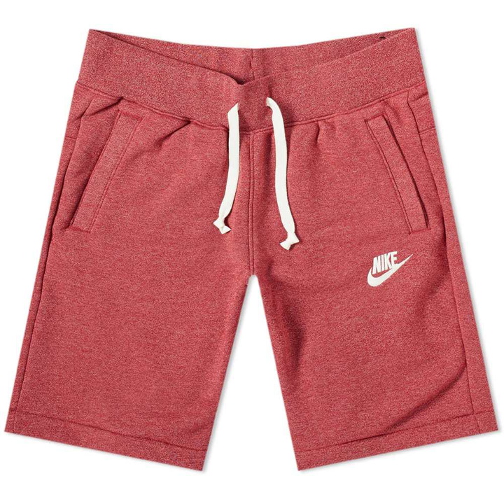 Photo: Nike Heritage Short