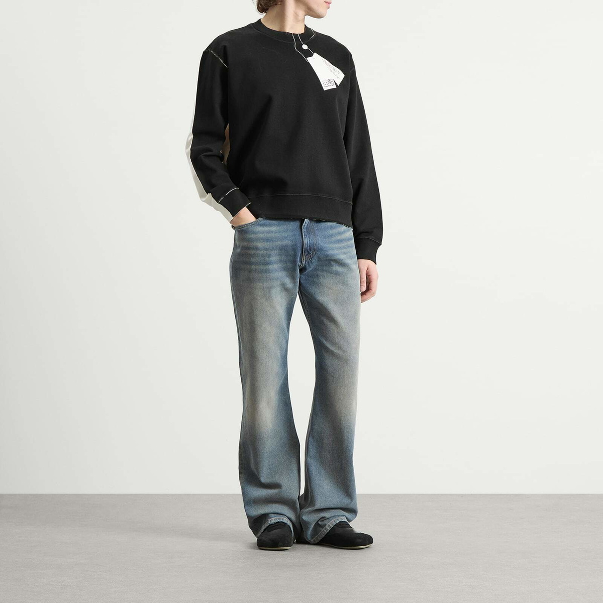 MM6 Maison Margiela Men's Printed Tag Sweatshirt in Off White
