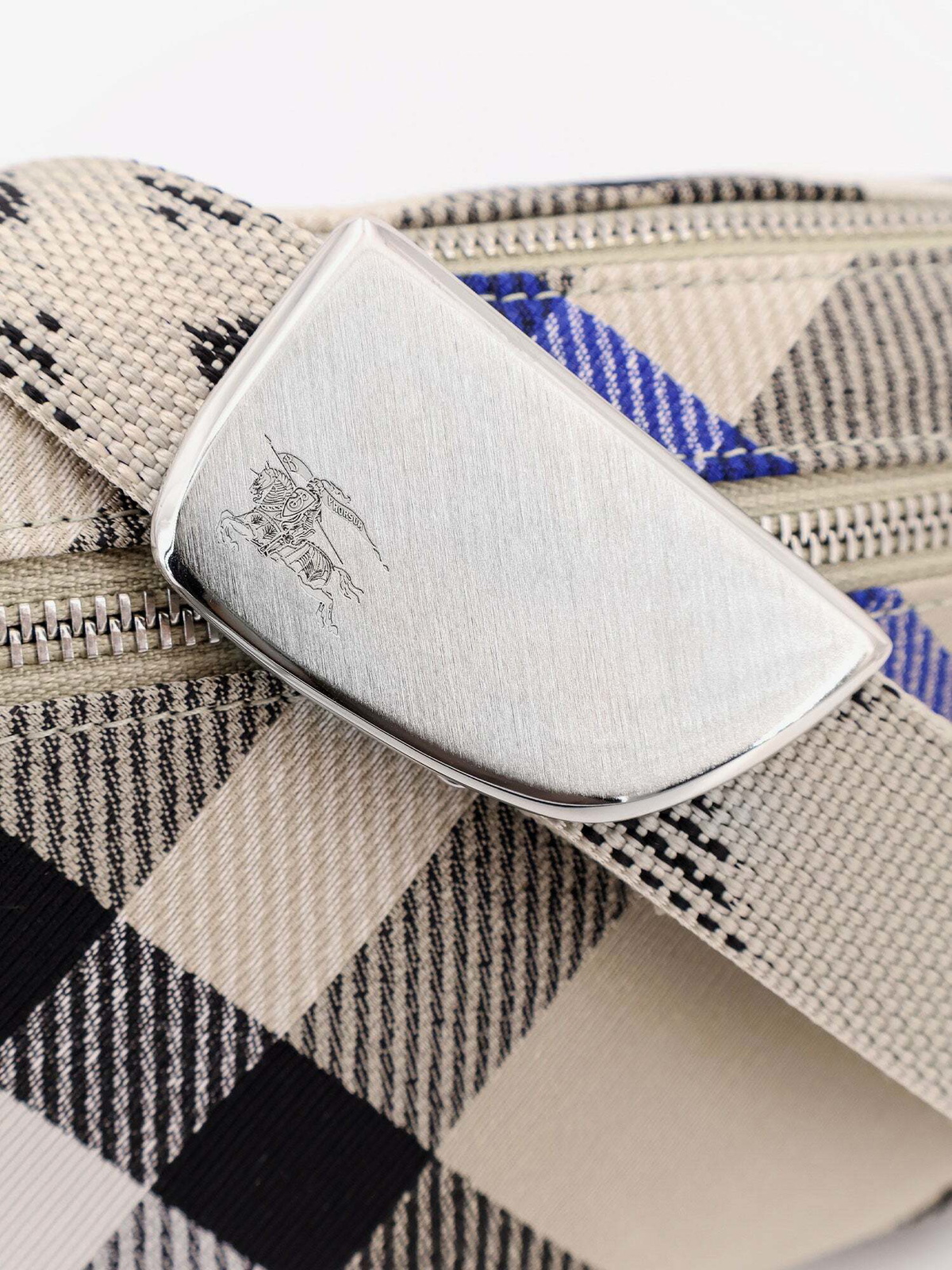 ショルダーバッグ BURBERRY Men Messenger Bags 8079615 beige Burberry Shield Messenger S Beige Mens Shoulder Bag Burberry