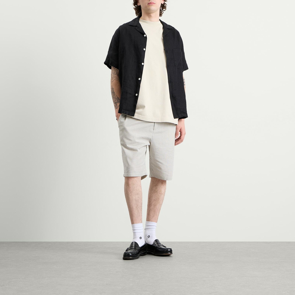 Bound Men's Gingham Shorts in Ecru