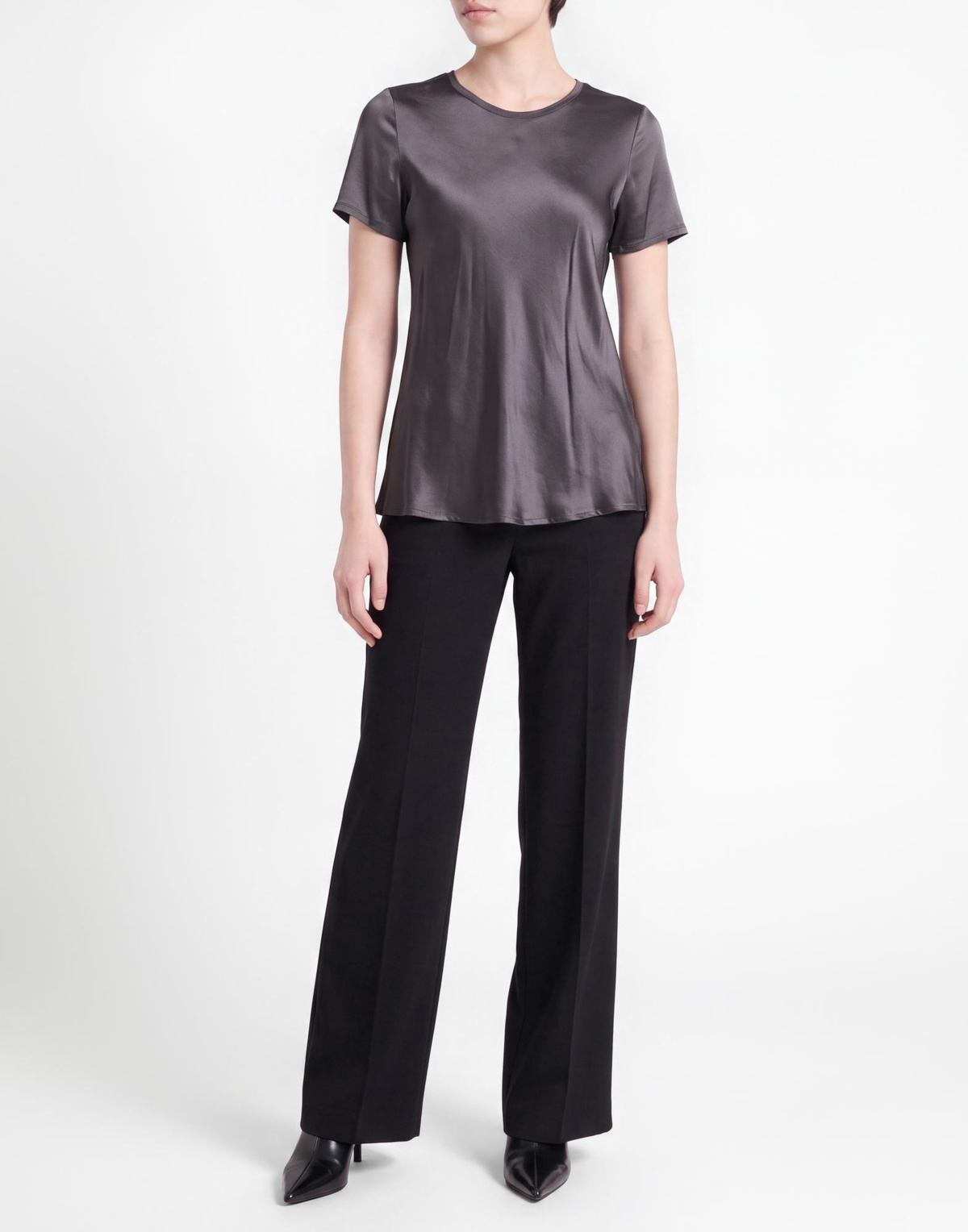 Manila Grace Womens T-shirt in Grey