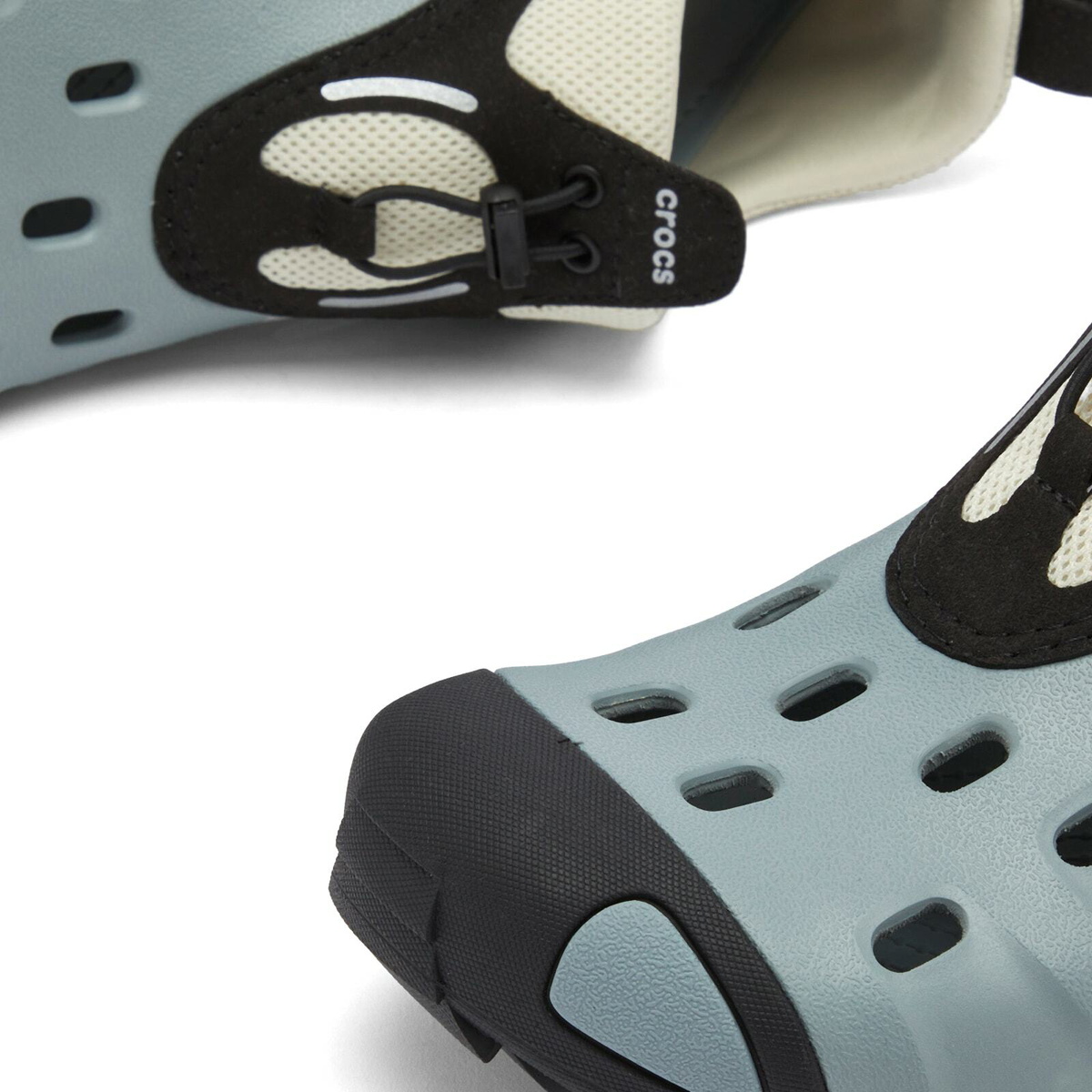 Crocs Quick Trail Low in Dusty Green Crocs