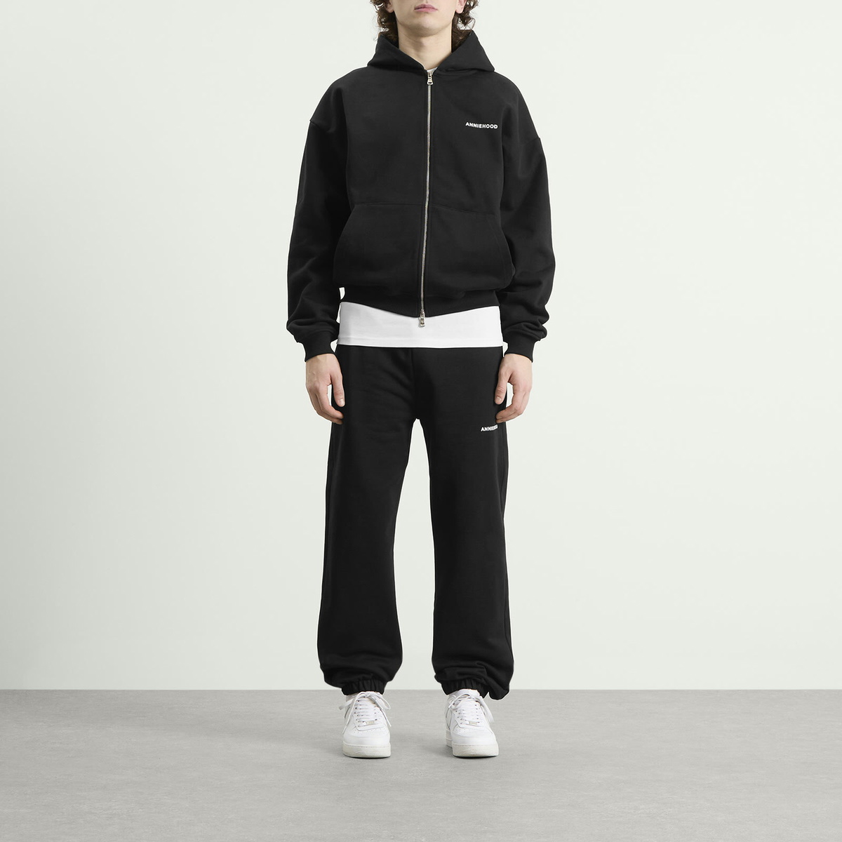ANNIE HOOD Men's Mini Logo Cuffed Joggers in Black