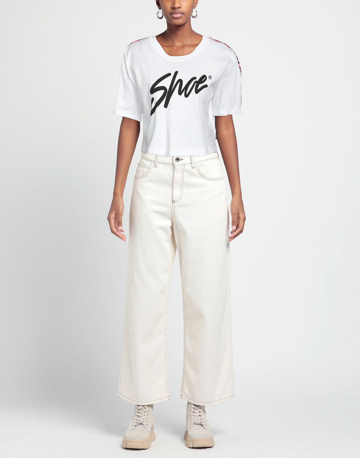 Shoe Womens T-shirt in White