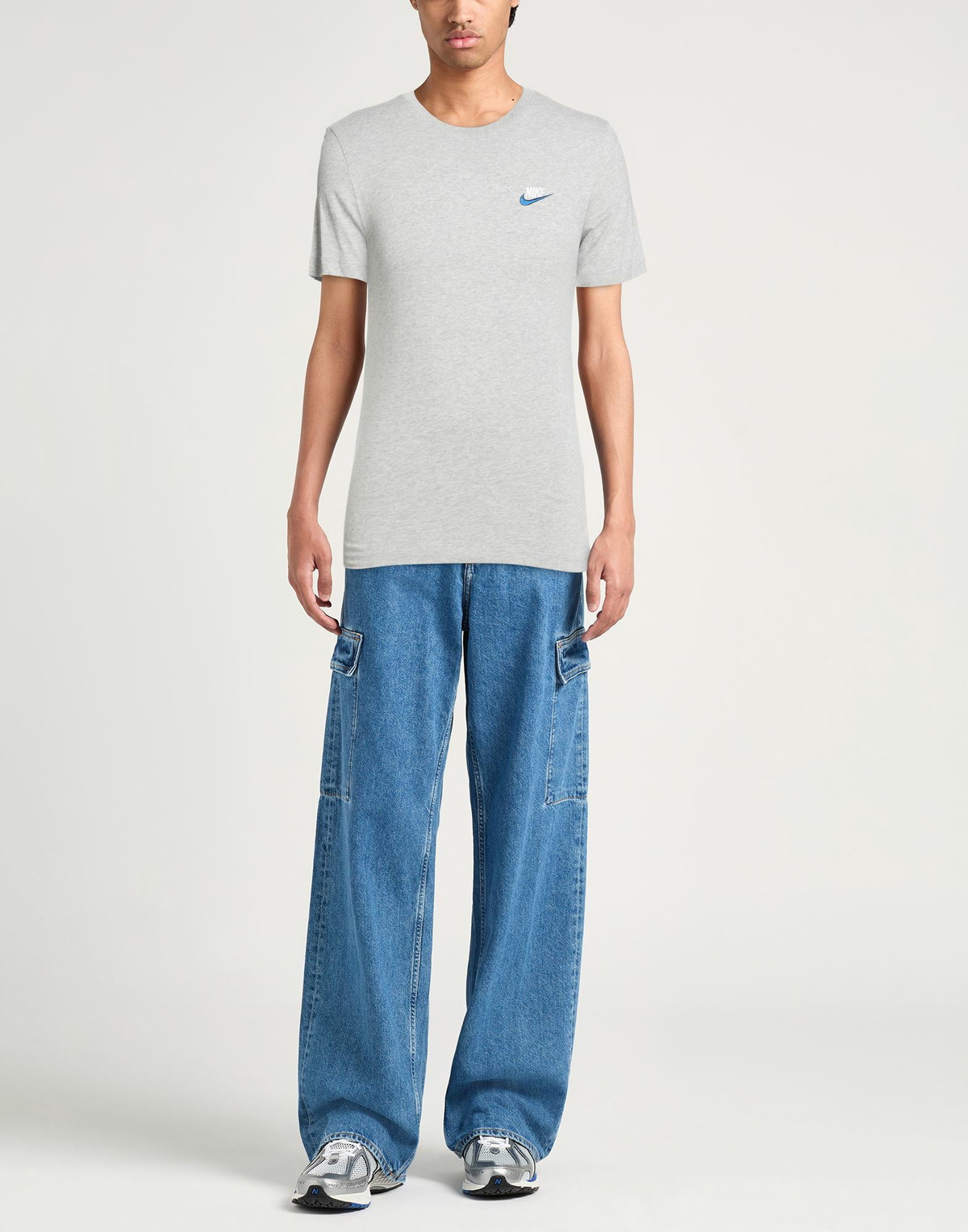 Nike Mens T-shirt Light in Grey
