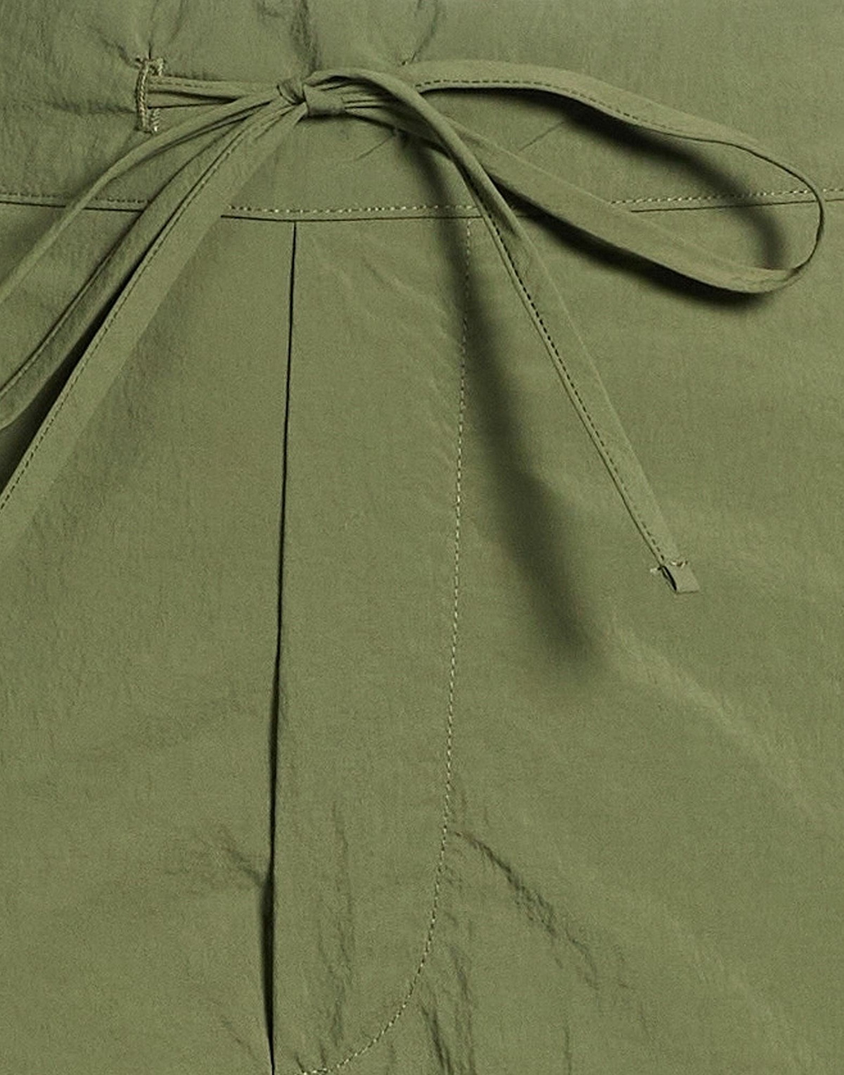 Donni. Womens Pants Military in Green