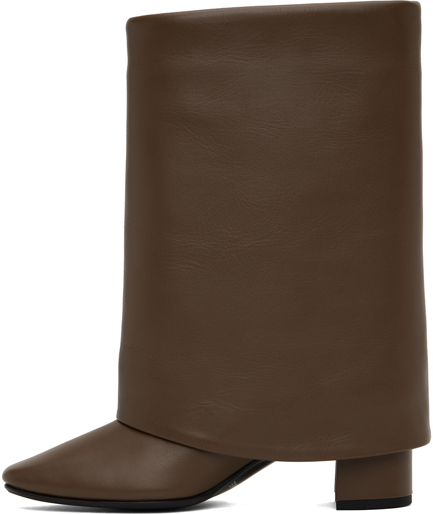 MICKY. - Boots Brown