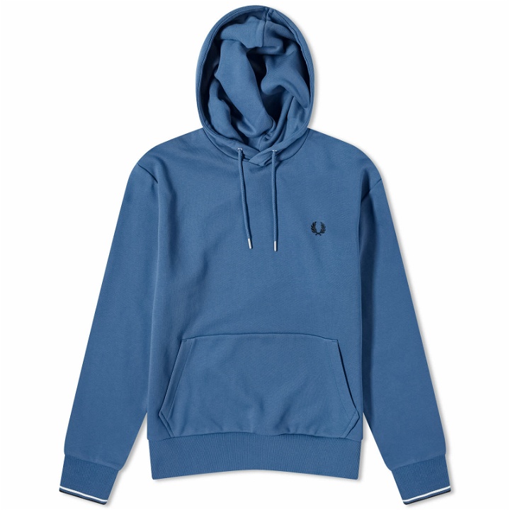 Photo: Fred Perry Men's Tipped Popover Hoodie in Midnight Blue
