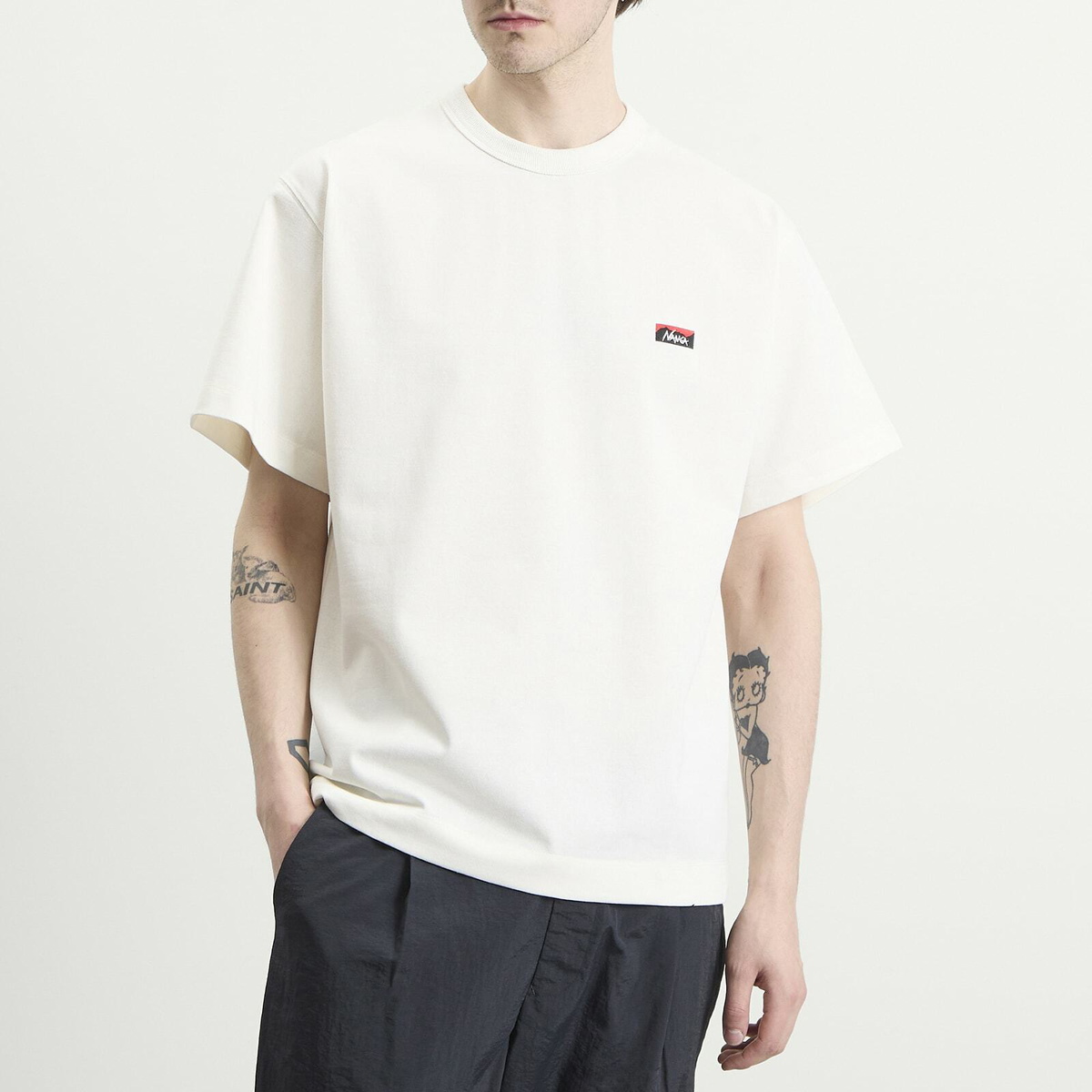 NANGA Men's Eco Hybrid Box Logo Embroidery T-Shirt in White