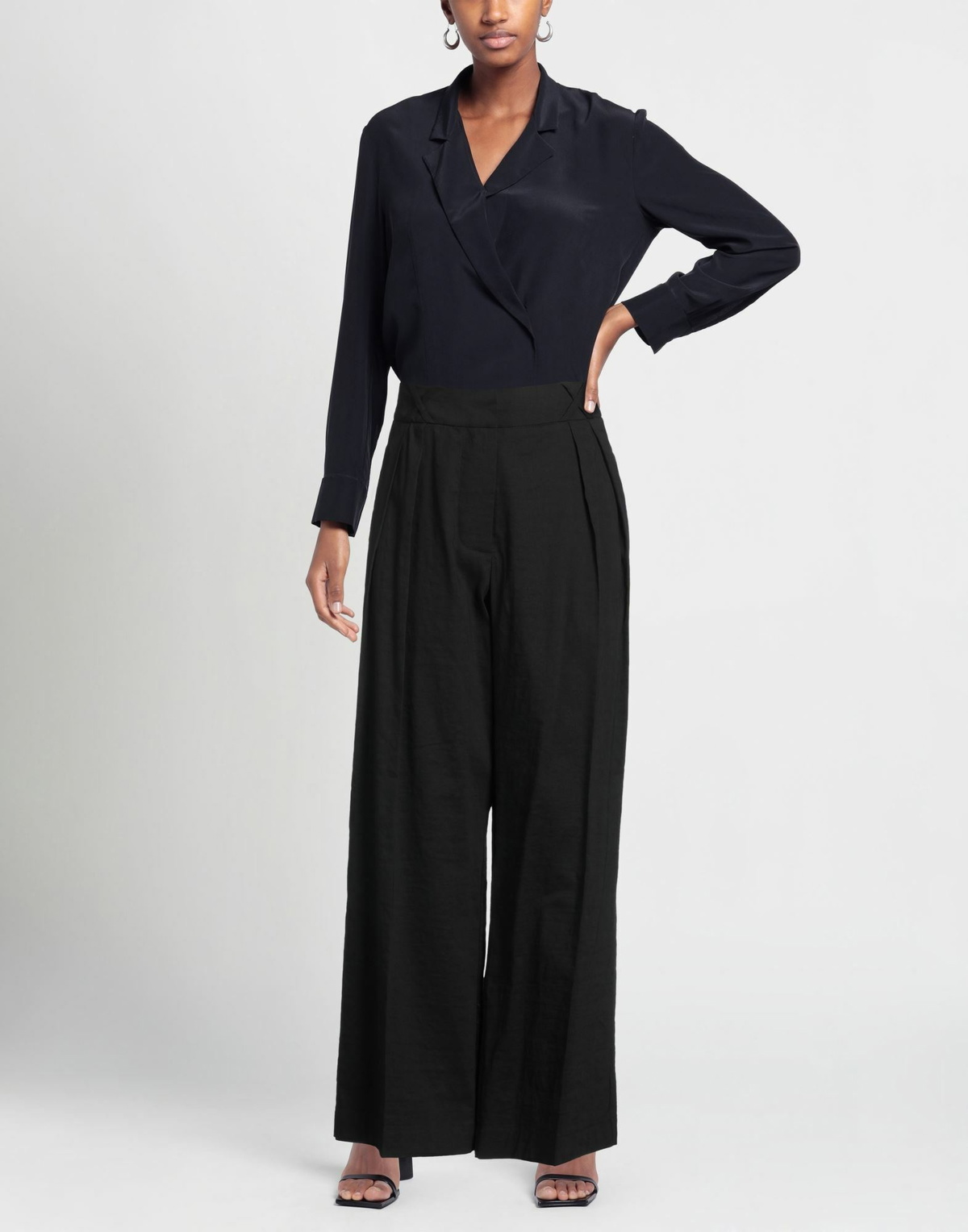 Róhe Womens Pants in Black
