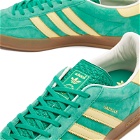 Adidas GAZELLE INDOOR Sneakers in Semi Court Green/Almost Yellow and Gum