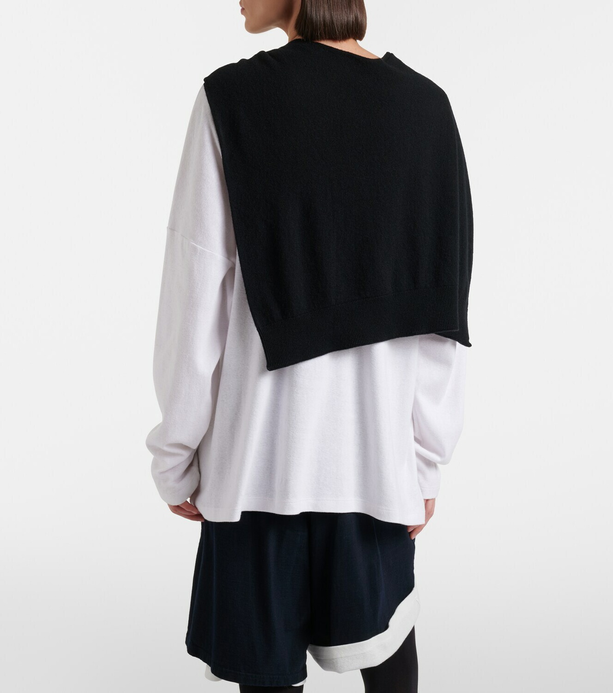 The Row Nomea cashmere scarf