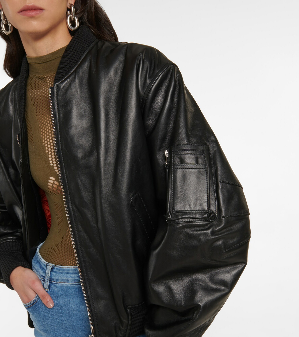 レザージャケット・コート THE ATTICO FW25 ANJA BOMBER (WCB00004LBT128AA 100) Ganache ''Anja'' bomber for Women | THE ATTICO®