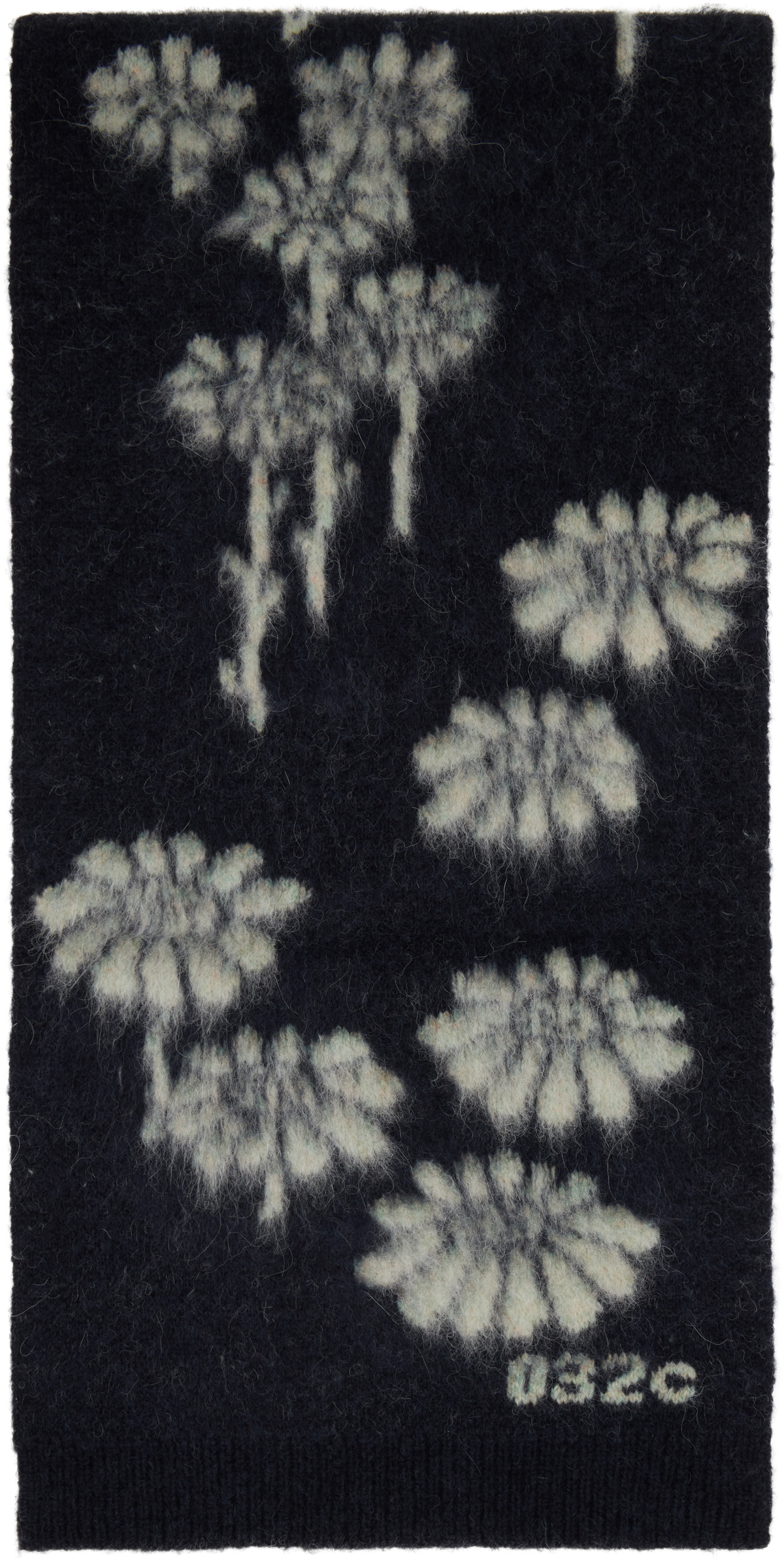 032c Black Melting Daisies Scarf