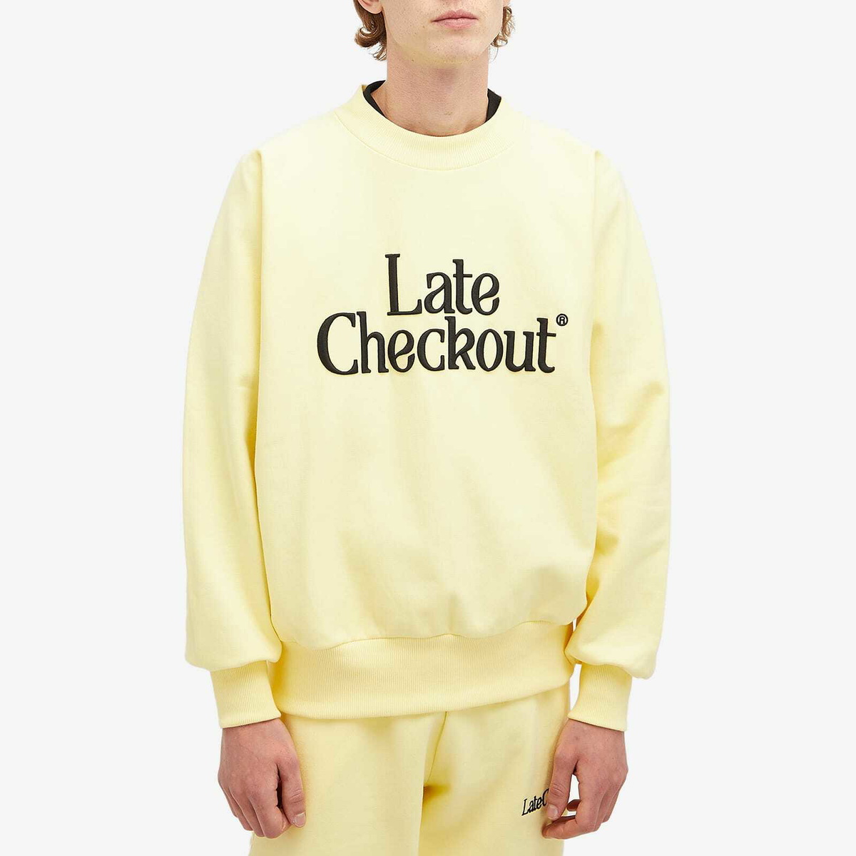 Late Checkout Men's LC Logo Crew Sweat in Yellow
