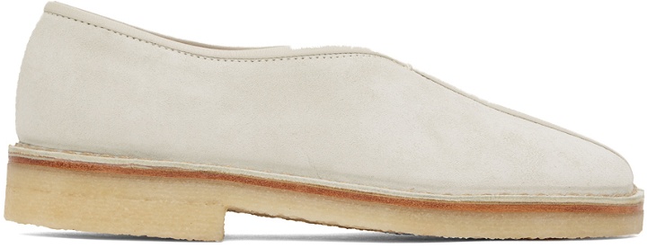Photo: LEMAIRE Off-White Piped Slippers