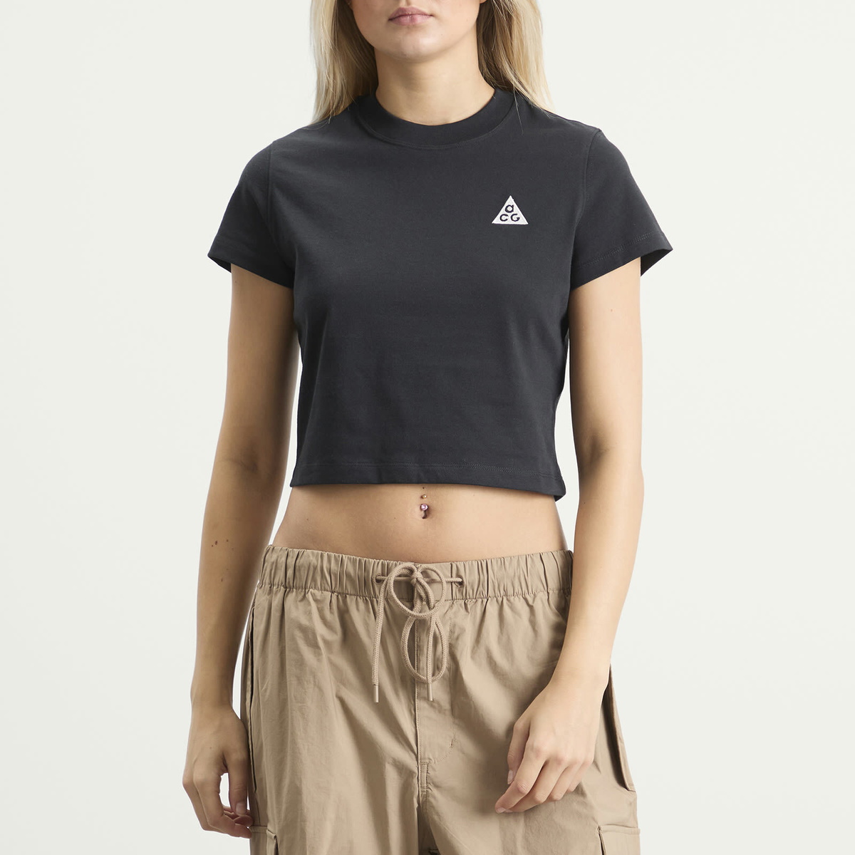 Nike Women's ACG Fitted T-Shirt in Black/Summit White