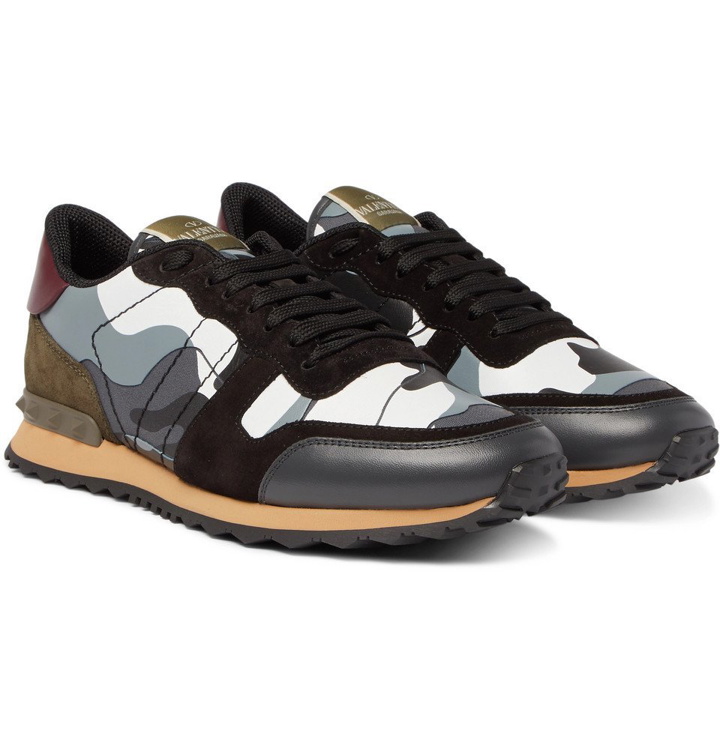 Photo: Valentino - Valentino Garavani Rockrunner Camouflage-Print Canvas, Leather and Suede Sneakers - Men - Gray