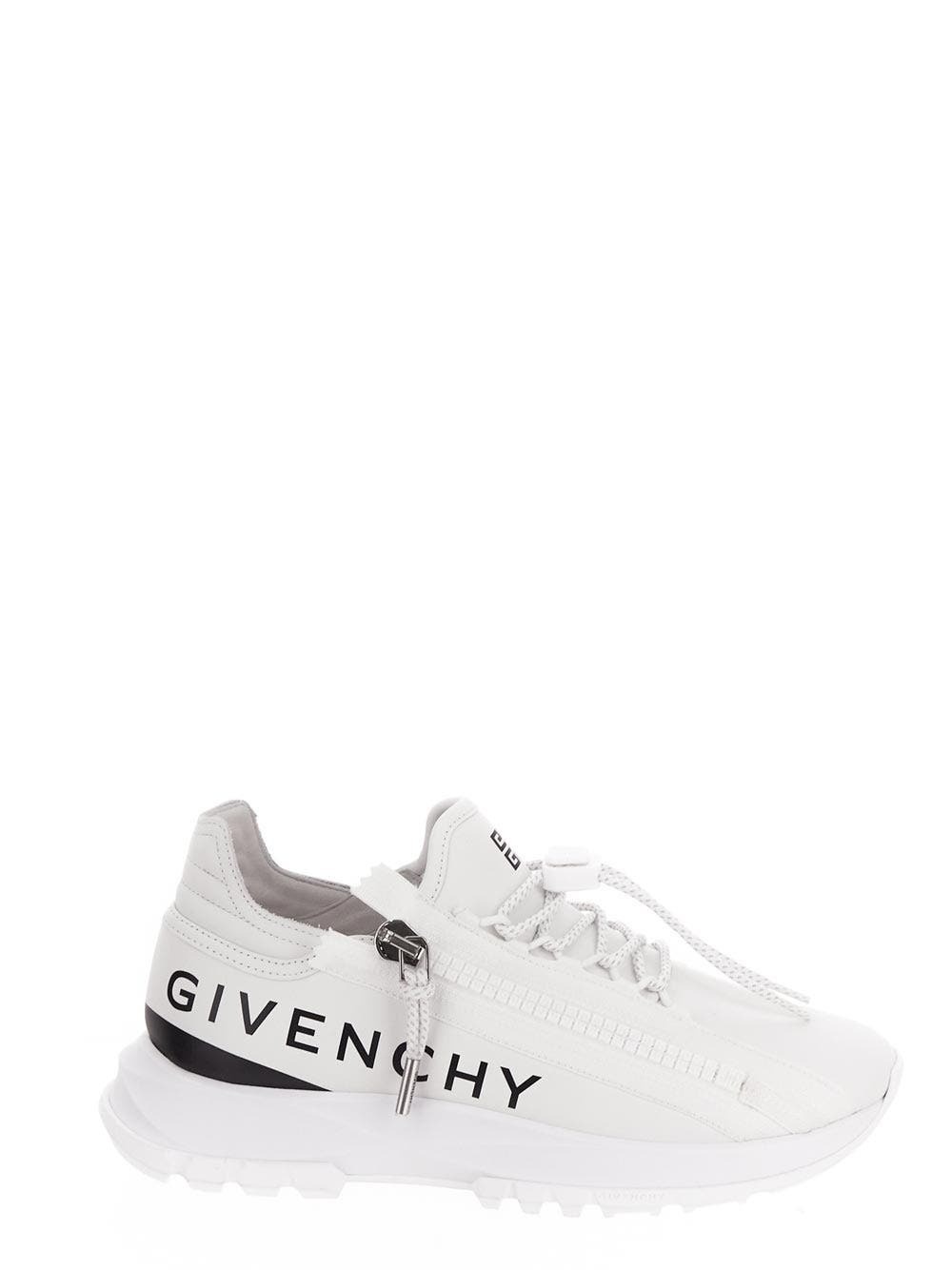 Photo: Givenchy Spectre Runner