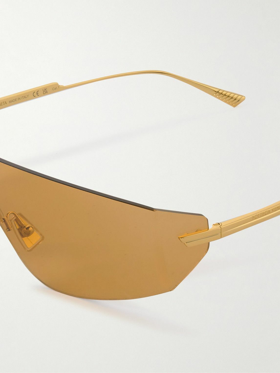 Bottega Veneta - D-Frame Gold-Tone Sunglasses Bottega Veneta display picture 2