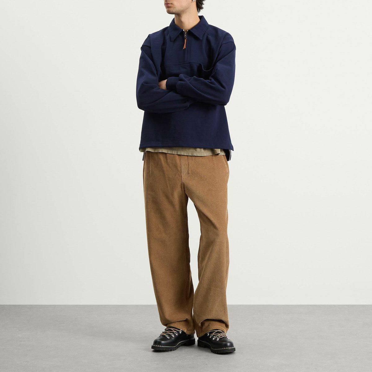 Café Mountain Men's Quarter Zip Heavy Sweat in Navy